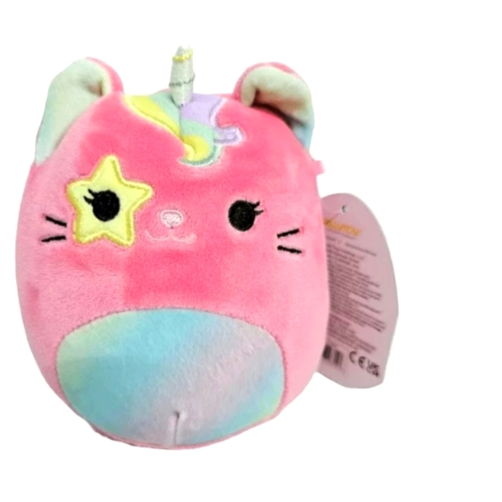 SIENNA 5 in pink cat squishmallow